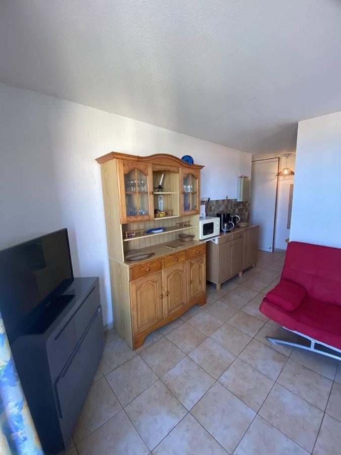 Appartement T3 Avec Terrasse Donnant Sur La Mer Sur Saint Pierre La Mer 外观 照片